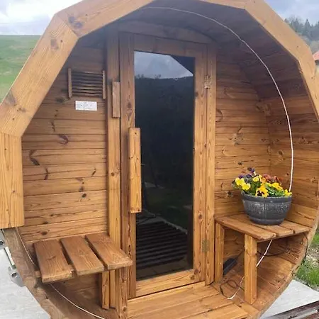 Pokoje U Gieni Vakantieboerderij *